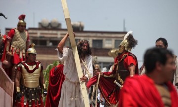 ¿Será a puerta cerrada? Viacrucis de Iztapalapa se adapta a la emergencia sanitaria