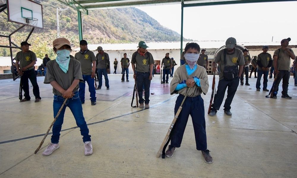 Integran a 30 niños de entre 6 y 11 años a policía comunitaria en en la Montaña Baja de Guerrero