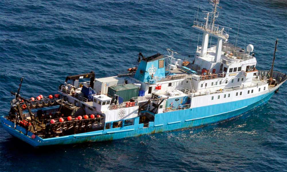 Michoacán pone en cuarentena un buque con 13 pasajeros con covid-19