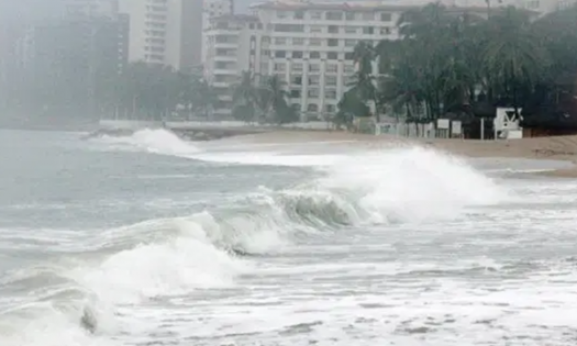 México detecta la formación de la tormenta Ana lejos de su costa atlántica