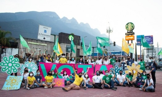 Jóvenes de Nuevo Léon reivindican las candidaturas independientes