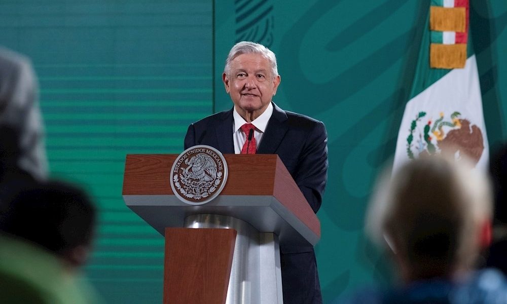 López Obrador promete justicia tras desaparición de líder indígena en Sonora