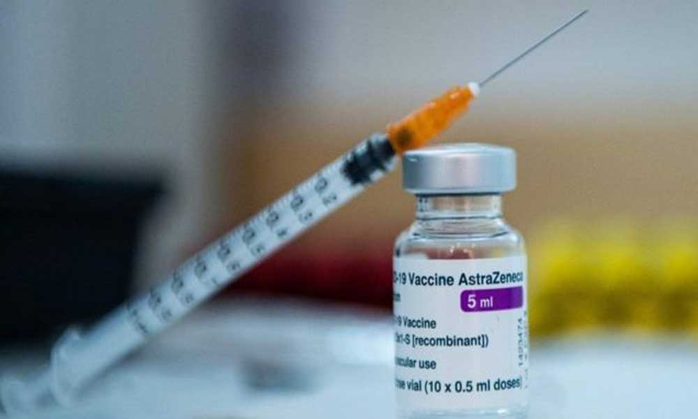 Atraso en aplicación de dosis de la vacuna AstraZeneca no es perjudicial, según estudio