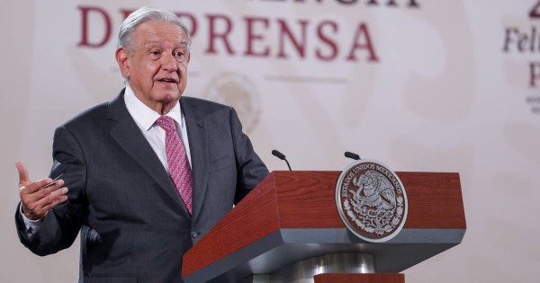 Tribunal Electoral determina violencia política de género de AMLO contra Xóchitl Gálvez