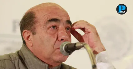 Reportan delicado a Murillo Karam tras derrame cerebral 