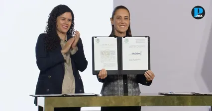 Tras la firma del decreto, lxs aspirantes a Presidencia y gubernaturas deber&aacute;n tener una sola nacionalidad
