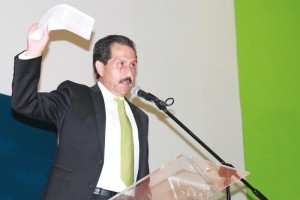 Fustiga BUAPdetenciones