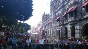 Ante represión anuncian mega marcha