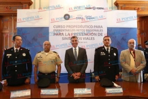 Inaugura alcalde curso vial