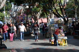 Invadirán 300 ambulantes el Centro Histórico