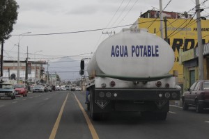 Agua potable, un lujo en Puebla