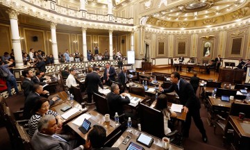 Aprueban por mayor&iacute;a Cuenta P&uacute;blica 2015 de Moreno Valle