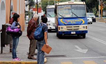 Aumento al pasaje “no está en la agenda”: Moreno Valle