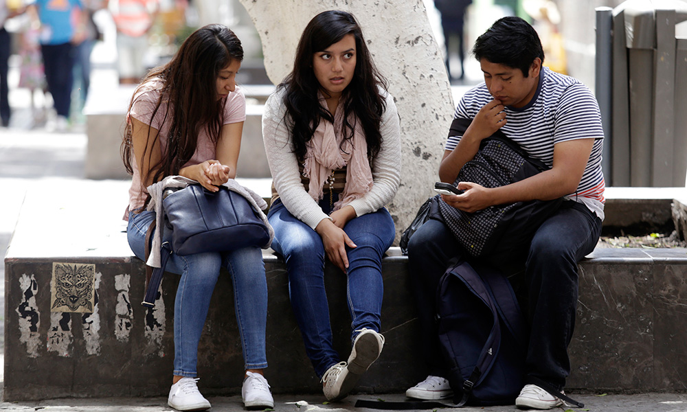 Están 9 de cada 10 jóvenes inconformes con su salario