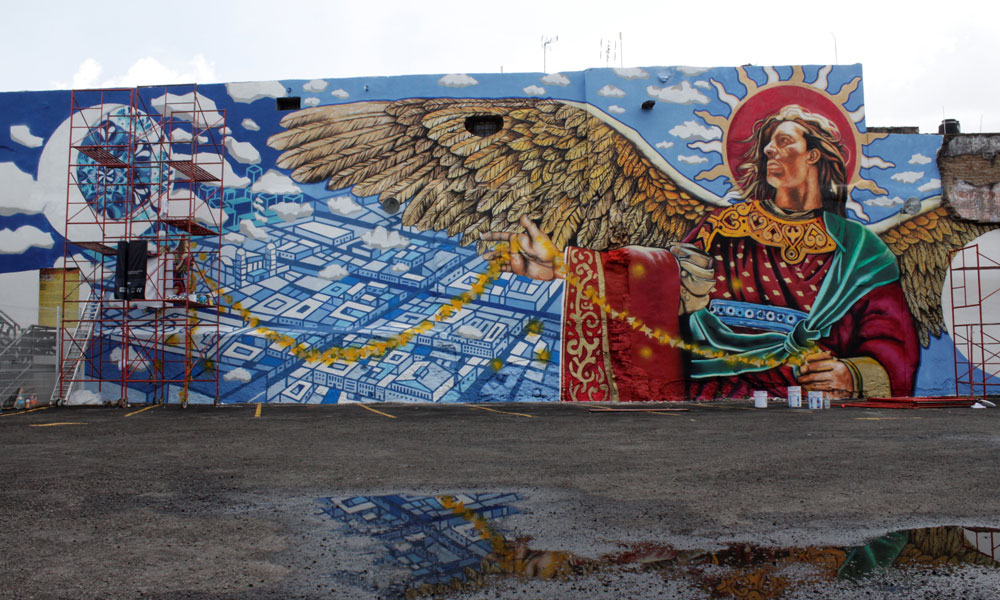 Conmemoran fundación de Puebla con grandes murales