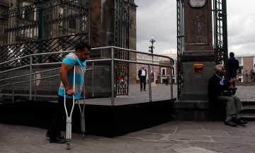 Prefieren megaobras que a la gente con discapacidad