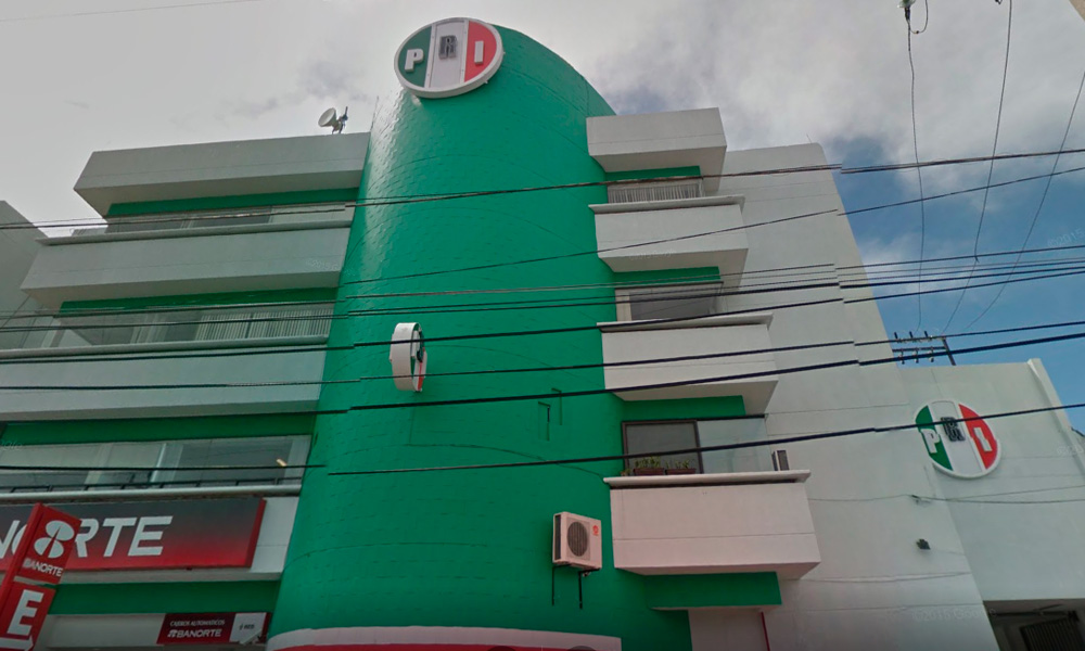 Saquean oficinas del PRI Puebla