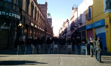 Sacan a ambulantes del Centro Histórico de Puebla