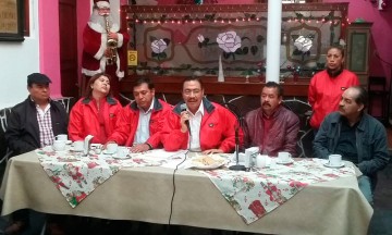 Gana Refugio Rivas amparo para retomar el sindicato del COBAEP