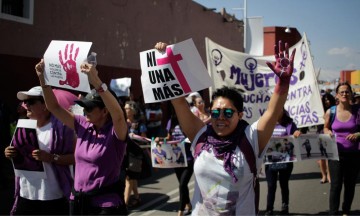 Ley de género de Puebla, congelada en el Congreso