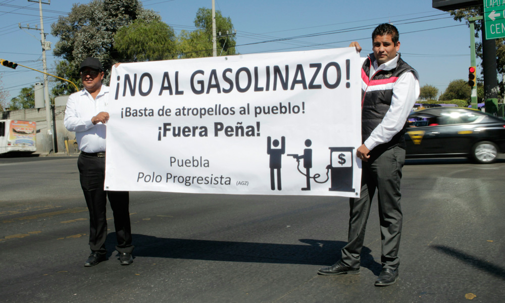 Protestarán contra el gasolinazo en negocios de políticos