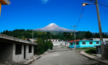 Excluyen obras de desarrollo social en Atzitzintla