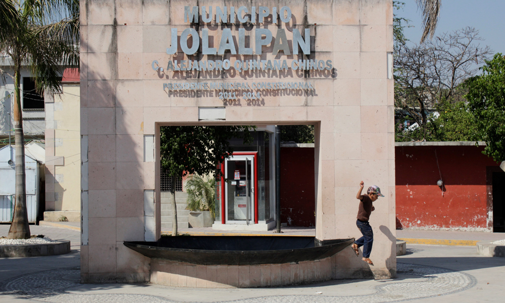 Conflicto político sume a Jolalpan en el abandono