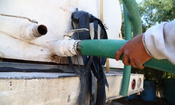 Parcharán ley que "privatizaba" agua