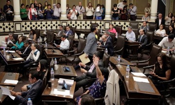 Inhabilita Congreso a ERP; acusan venganza política