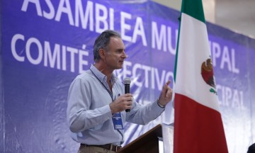 Señalan a "panistas tradicionales" por inflar padrón del PAN