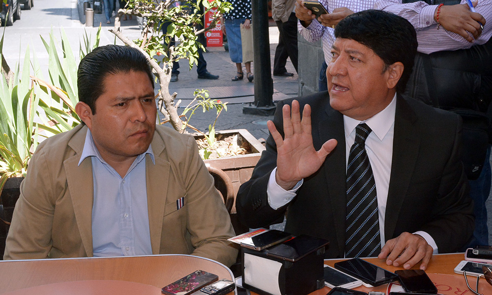 Panista acusa de corrupción al priista Alejandro Cruz