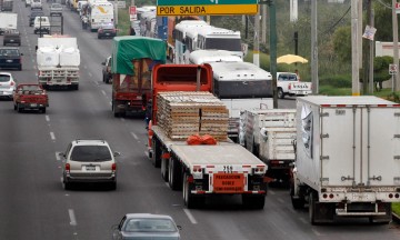 Registran carreteras poblanas 3 robos al día