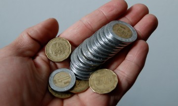 El salario &ldquo;no alcanza&rdquo;, coinciden especialistas