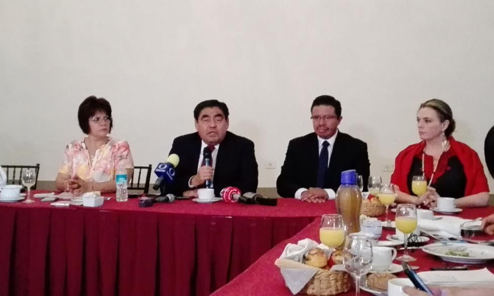 Promoverá Barbosa candidatura de AMLO en Puebla 