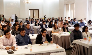 Arranca foro "Política frente al Social Media"