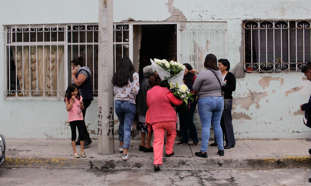 Despiden a Meztli Sarabia; rechazan versión de la FGE