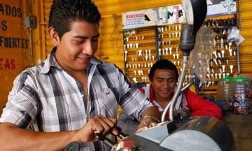 Credencializarán a los cerrajeros de Puebla