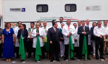 Dan banderazo a unidades médicas para pueblos indígenas