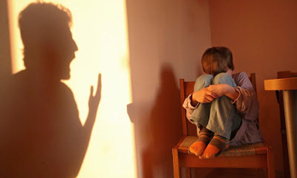 Violentos, 70 por ciento de los padres al disciplinar