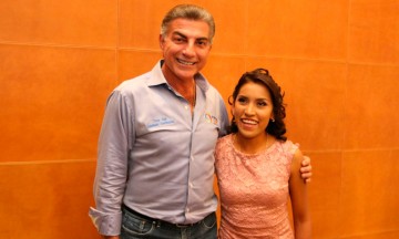 Reconoce Gali a Diana Laura Coraza Casta&ntilde;eda