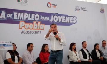 Realizan Feria del Empleo para Jóvenes