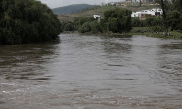 Descargan 18 mil empresas en el Atoyac; en regla, 2 mil