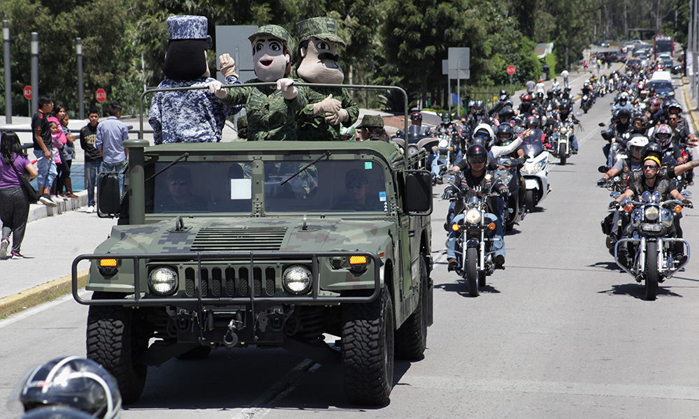 Comunidad biker promueve expo militar en Puebla