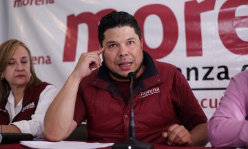 Manzanilla y José Juan se conforman con senaduría