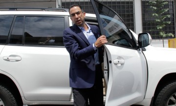 Sale Lozano del gabinete de Gali; buscará gubernatura