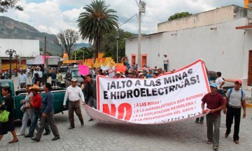 Indígenas de Puebla en contra empresas mineras