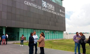 Aplazan audiencia y dan prisión preventiva a Ricardo Alexis