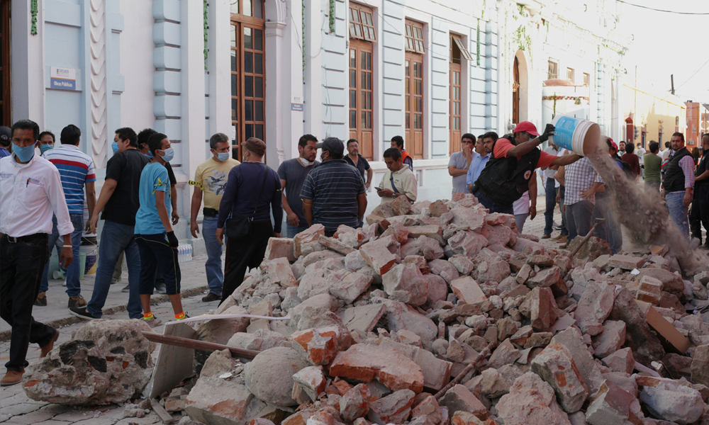 Huyen de la CDMX y llegan a ruinas de Atlixco