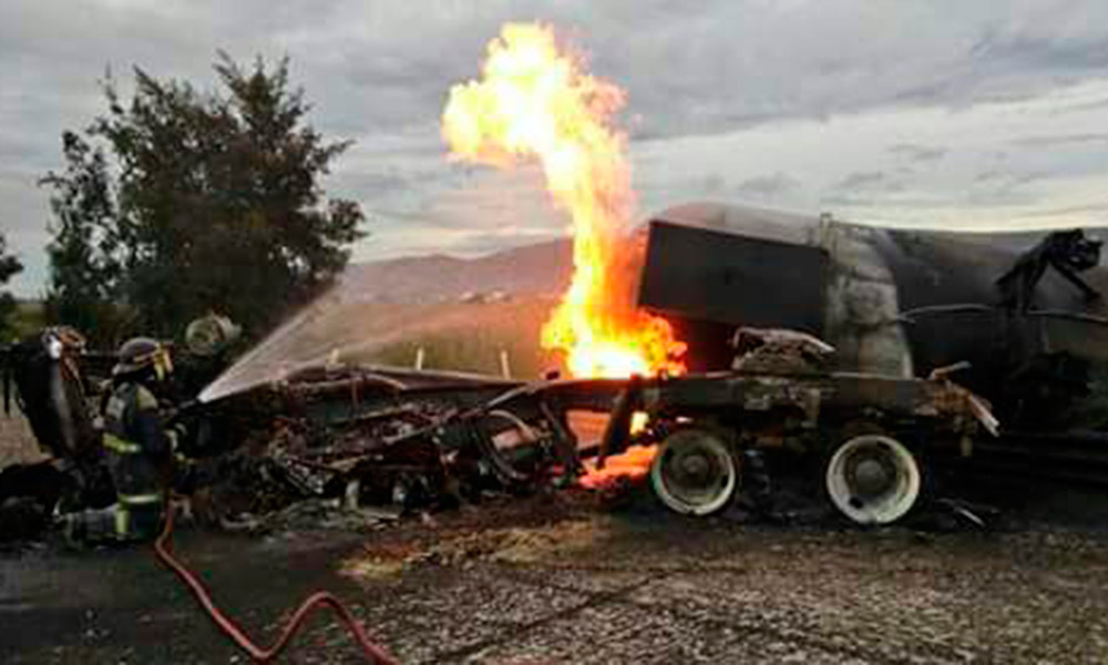 Explota pipa de gas en autopista Puebla-Veracruz