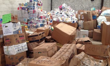 Llegan 30 toneladas de víveres a Puebla